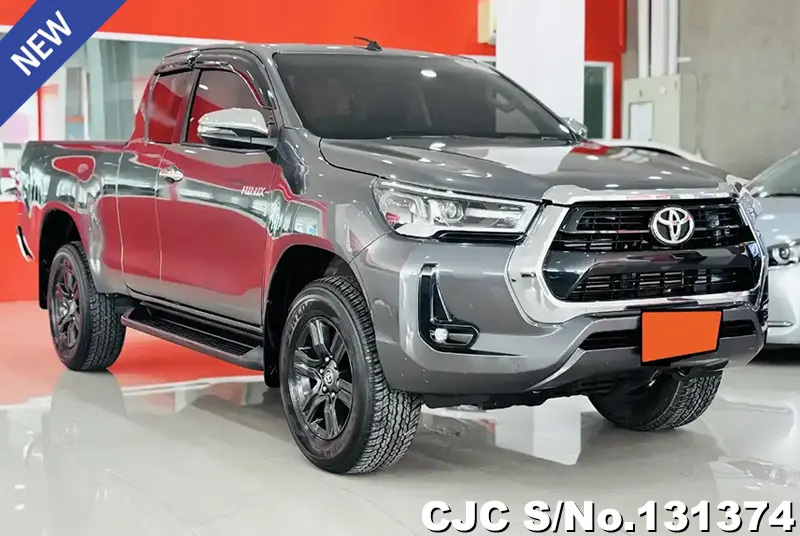 2022 Toyota / Hilux / Revo Stock No. 131374