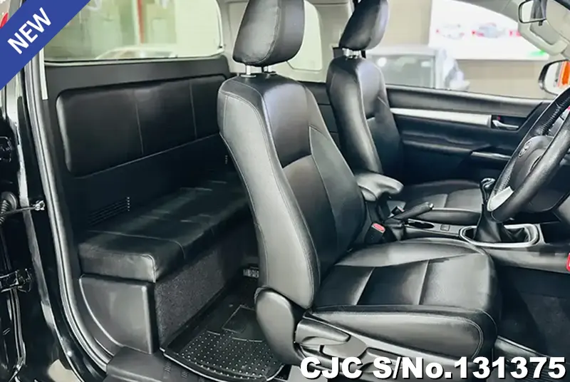 2020 Toyota / Hilux / Revo Stock No. 131375