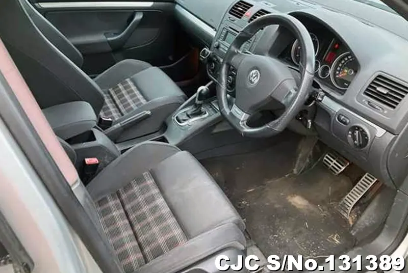 2005 Volkswagen / Golf Stock No. 131389