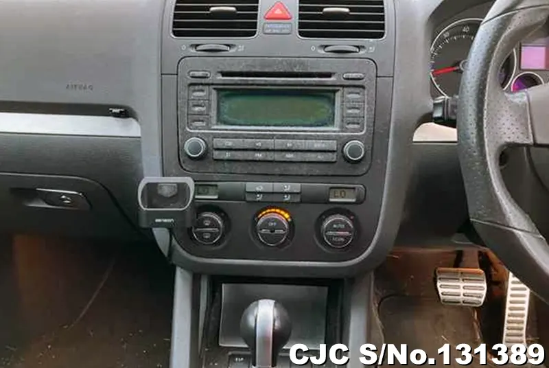 2005 Volkswagen / Golf Stock No. 131389