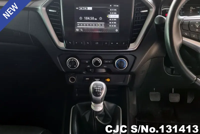 Isuzu D-Max in Black for Sale Image 11