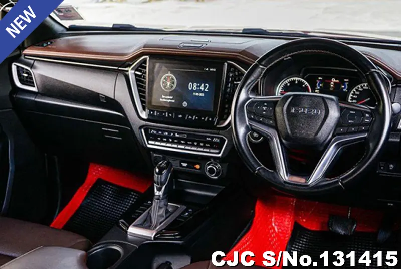 Isuzu D-Max in Orange for Sale Image 6