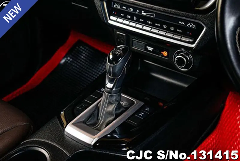 Isuzu D-Max in Orange for Sale Image 9