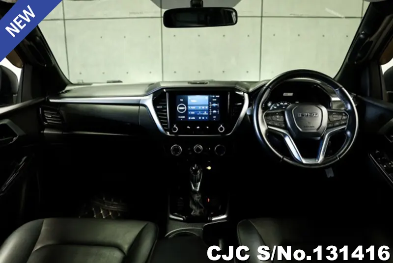 Isuzu D-Max in Black for Sale Image 4