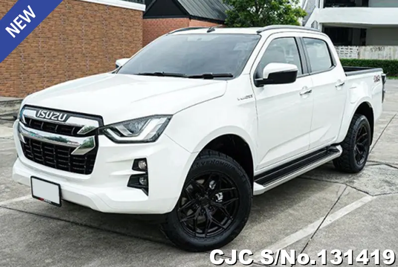 Isuzu D-Max in White for Sale Image 3