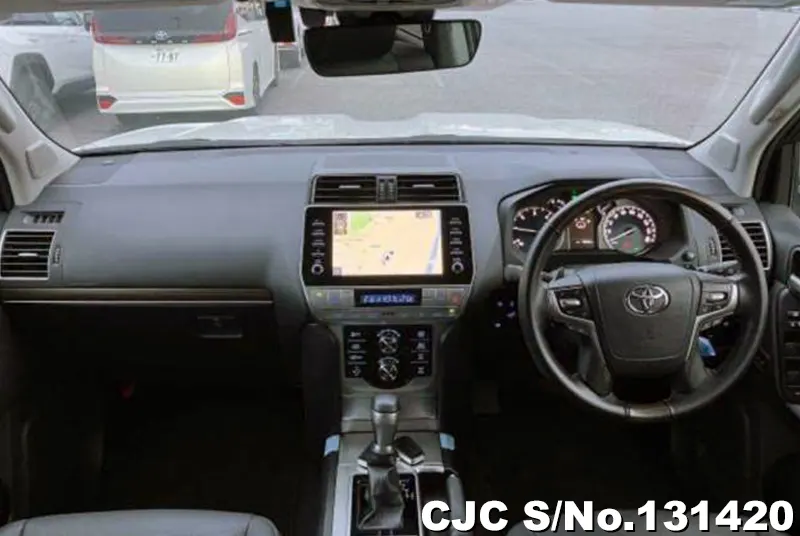 Nissan Navara in Stealth Grey for Sale Image 2