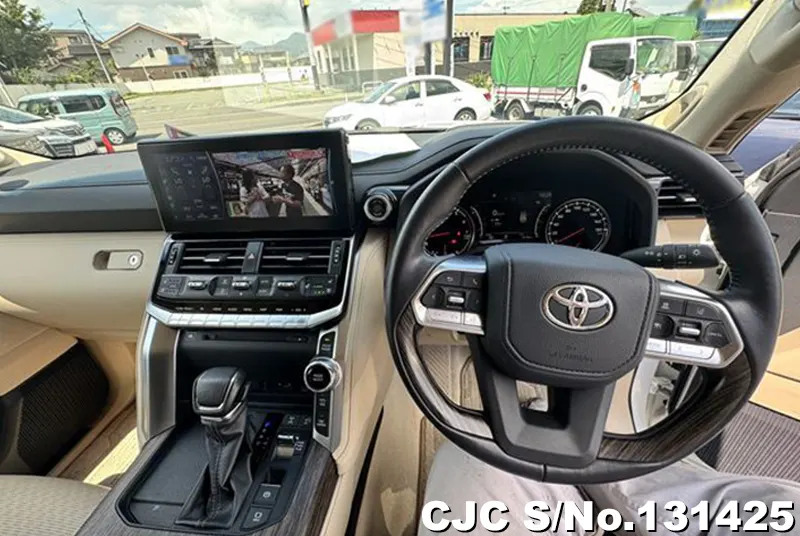 2023 Toyota / Land Cruiser Stock No. 131425