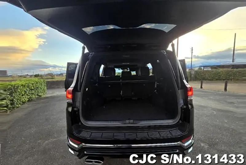 2023 Toyota / Land Cruiser Stock No. 131433