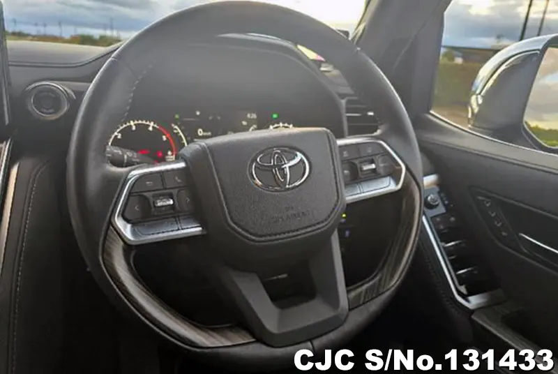 2023 Toyota / Land Cruiser Stock No. 131433