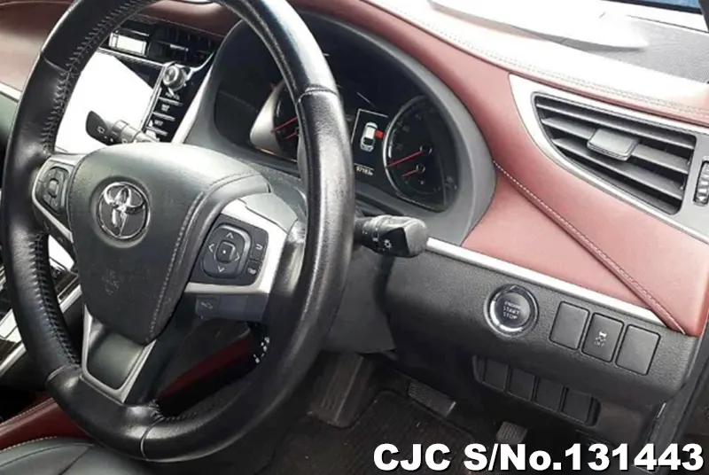 2015 Toyota / Harrier Stock No. 131443