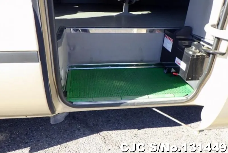 2004 Toyota / Coaster Stock No. 131449