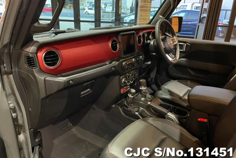 Jeep Gladiator in Gray for Sale Image 11