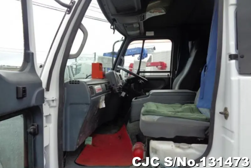 2005 Nissan / Condor Stock No. 131473