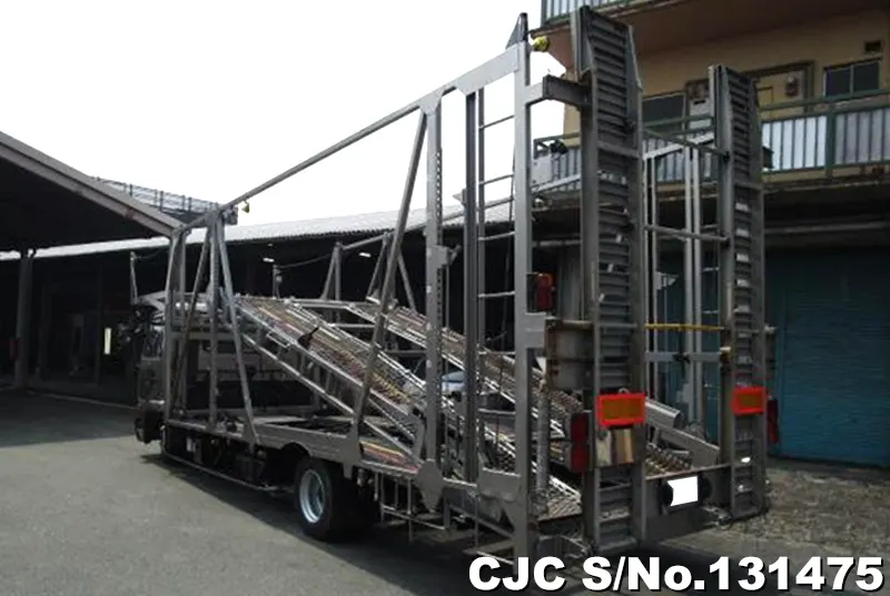 2004 Nissan / Condor Stock No. 131475