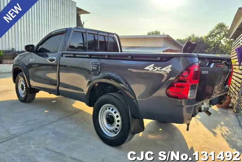 Toyota Hilux in Gray for Sale Image 1