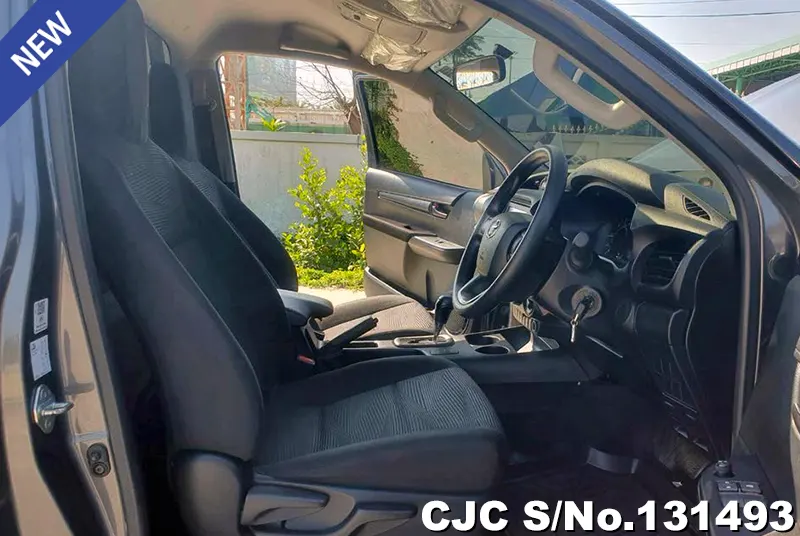 2023 Toyota / Hilux / Revo Stock No. 131493