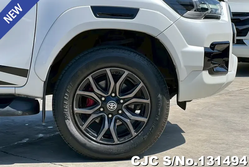 2022 Toyota / Hilux / Revo Stock No. 131494