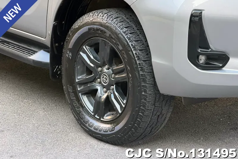 2021 Toyota / Hilux / Revo Stock No. 131495