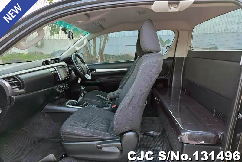 Toyota Hilux in Black for Sale Image 10