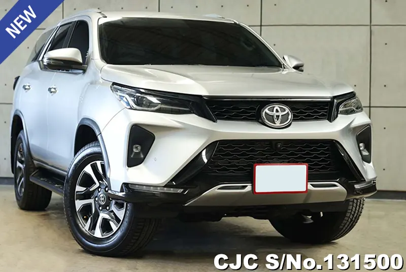 Toyota / Fortuner 2022