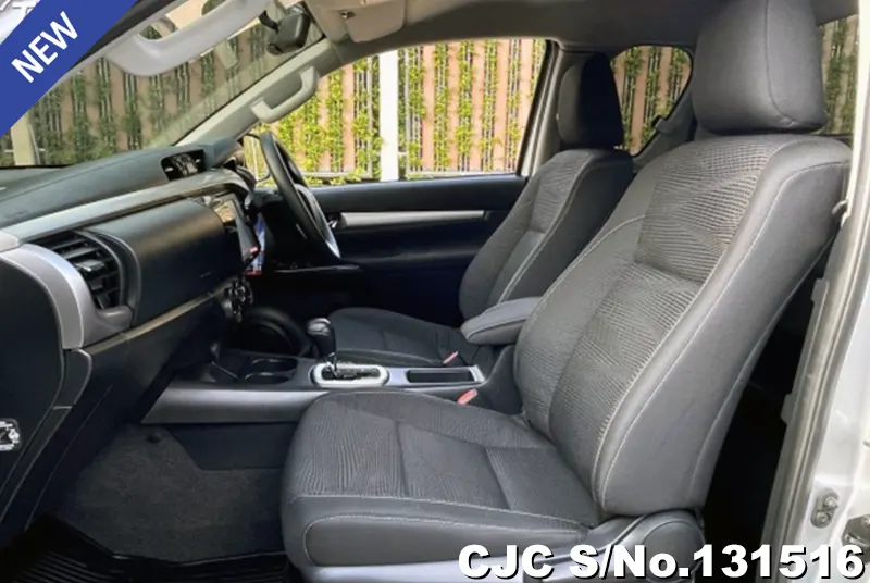 2023 Toyota / Hilux / Revo Stock No. 131516