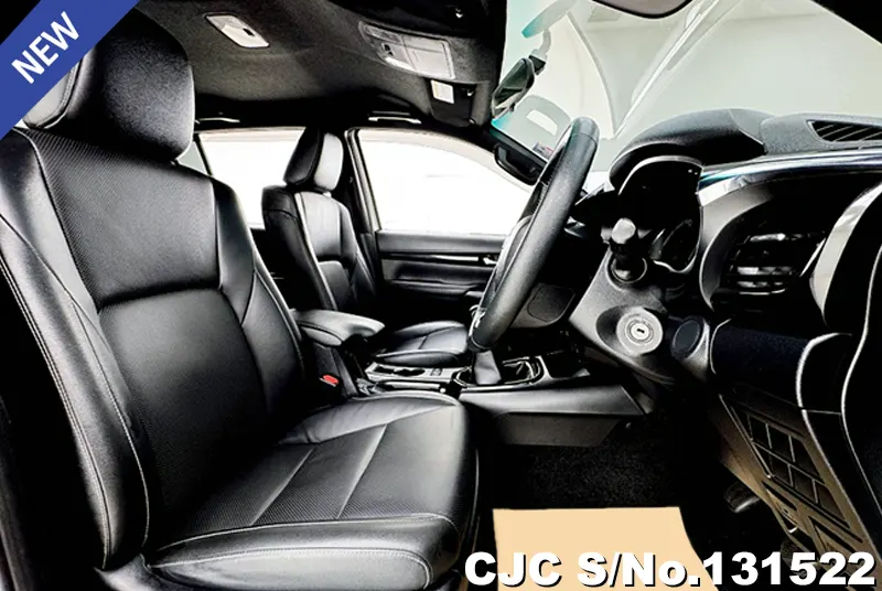 2020 Toyota / Hilux / Revo Rocco Stock No. 131522