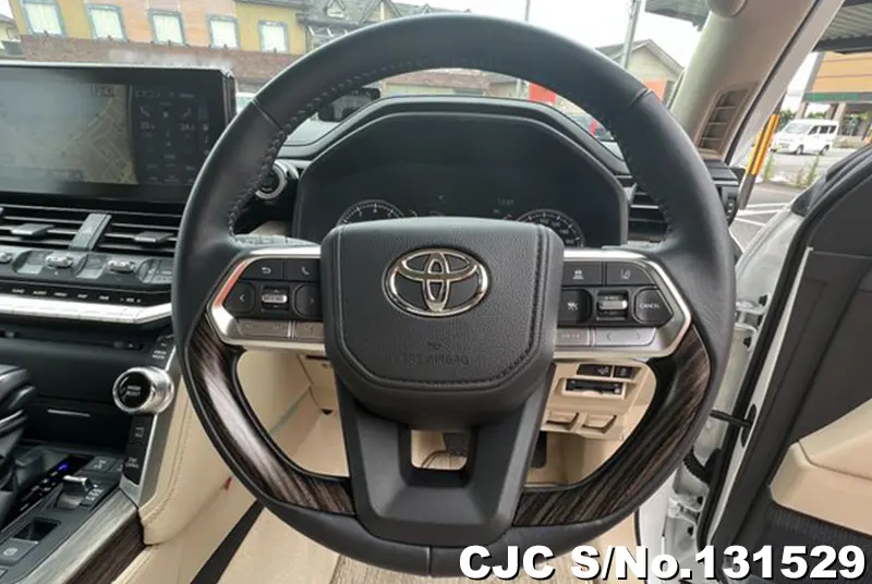 2022 Toyota / Land Cruiser Stock No. 131529