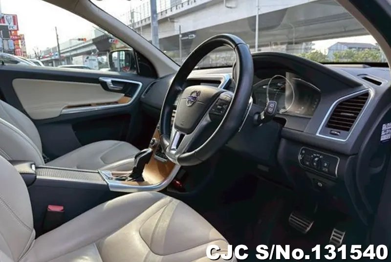 2017 Volvo / XC60 Stock No. 131540