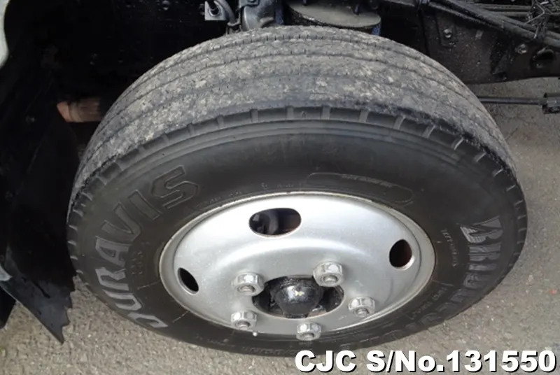 2004 Nissan / Condor Stock No. 131550