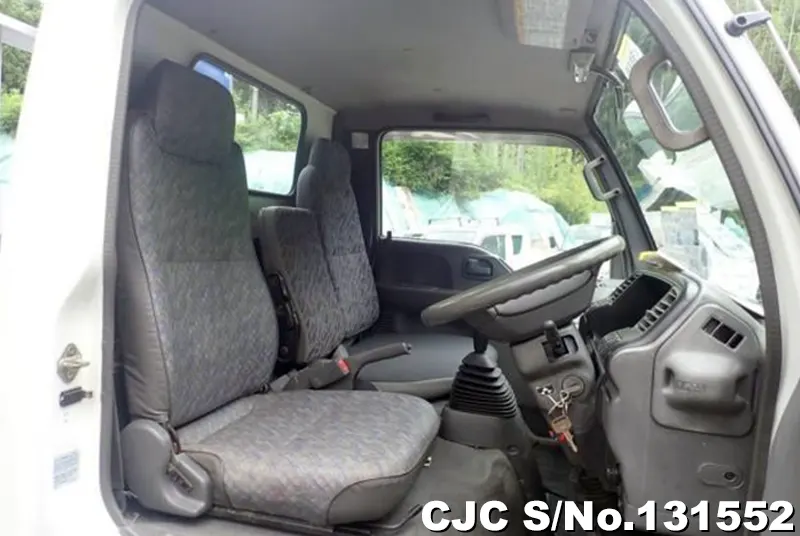 2002 Nissan / Condor Stock No. 131552