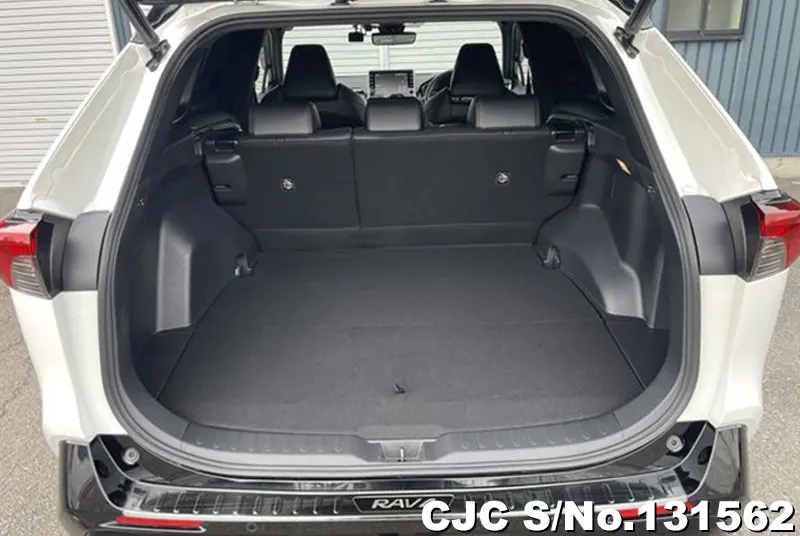 2021 Toyota / Rav4 Stock No. 131562