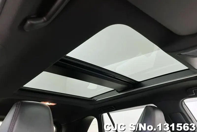 2021 Toyota / Rav4 Stock No. 131563