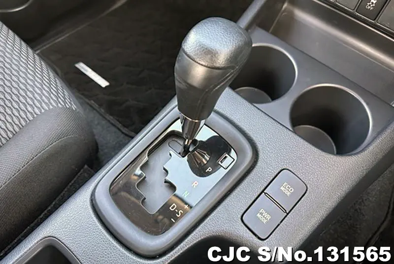 2020 Toyota / Hilux Stock No. 131565