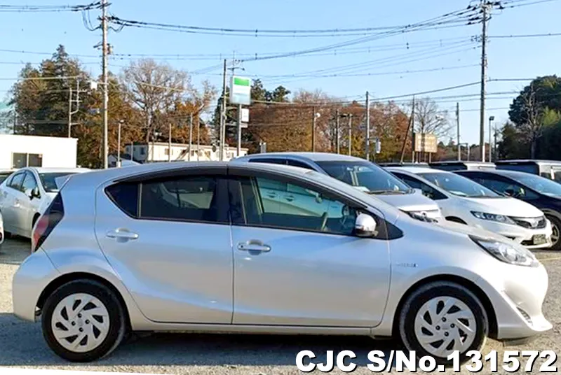 2017 Toyota / Aqua Stock No. 131572