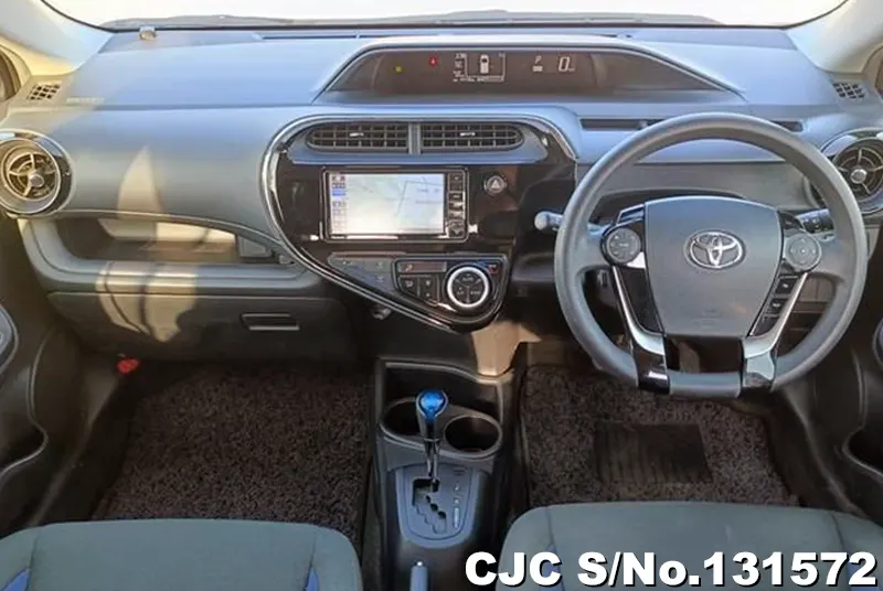 2017 Toyota / Aqua Stock No. 131572