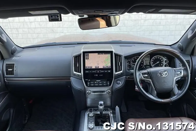 2017 Toyota / Land Cruiser Stock No. 131574