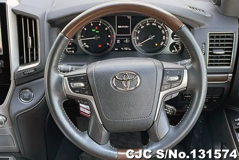 2017 Toyota / Land Cruiser Stock No. 131574