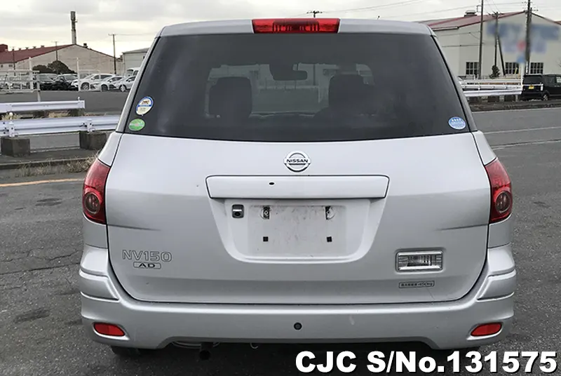 Nissan AD Van in SILVER for Sale Image 5