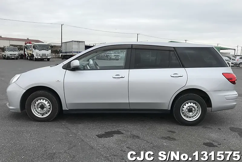 Nissan AD Van in SILVER for Sale Image 7
