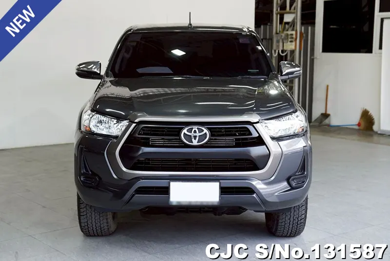 2021 Toyota / Hilux / Revo Stock No. 131587