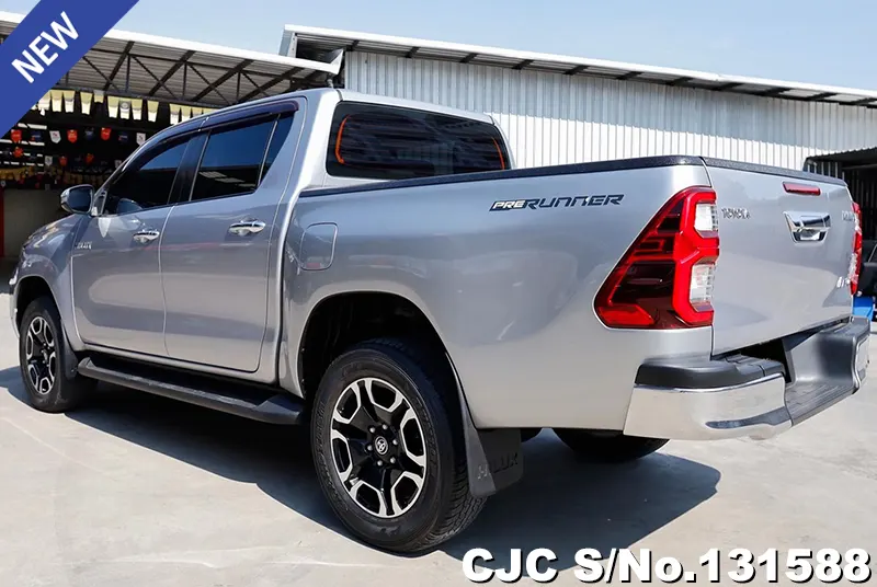 2020 Toyota / Hilux / Revo Stock No. 131588