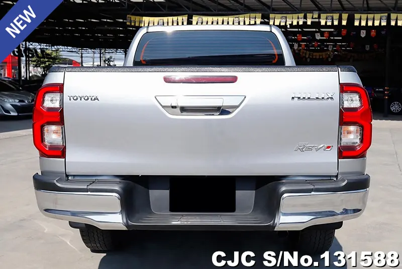 2020 Toyota / Hilux / Revo Stock No. 131588
