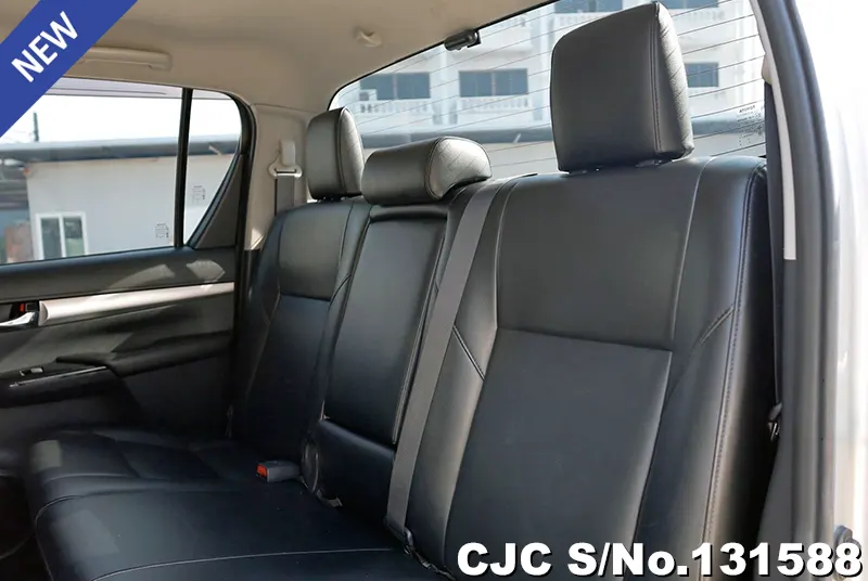 2020 Toyota / Hilux / Revo Stock No. 131588