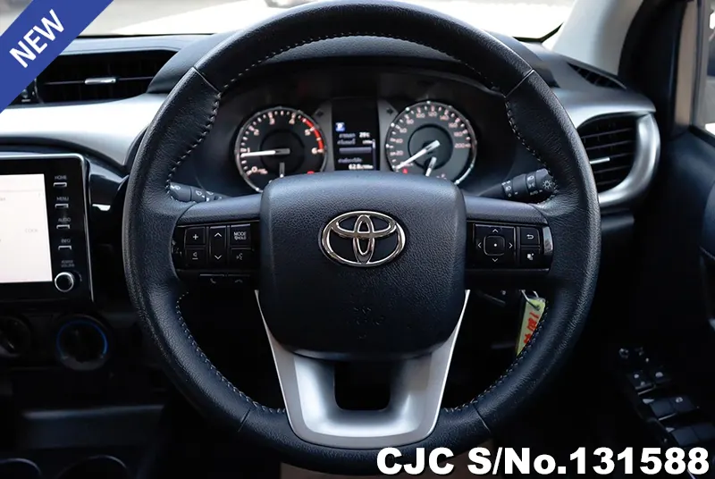 2020 Toyota / Hilux / Revo Stock No. 131588