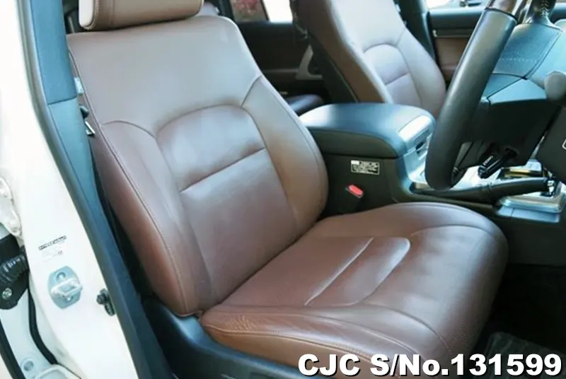 2017 Toyota / Land Cruiser Stock No. 131599