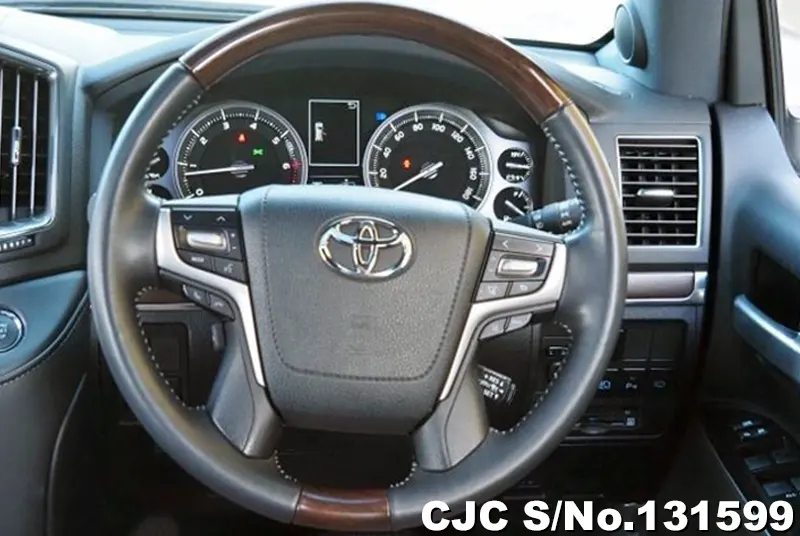 2017 Toyota / Land Cruiser Stock No. 131599