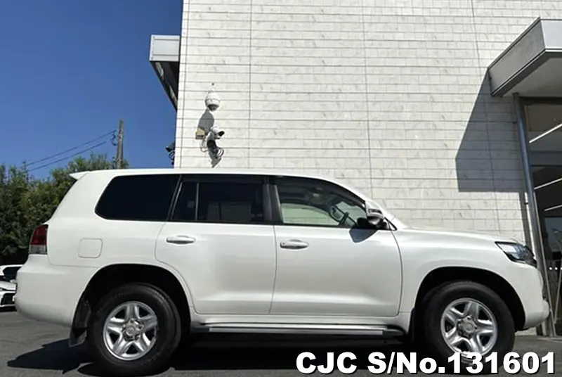 2016 Toyota / Land Cruiser Stock No. 131601