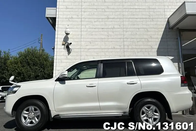 2016 Toyota / Land Cruiser Stock No. 131601