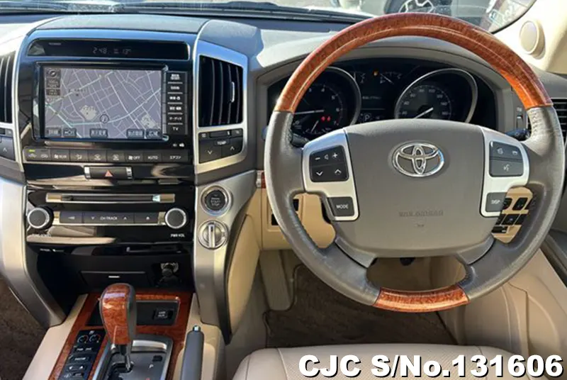 2014 Toyota / Land Cruiser Stock No. 131606