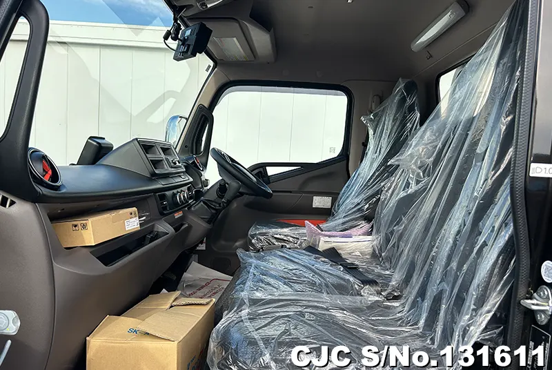 2025 Mitsubishi / Fuso Stock No. 131611